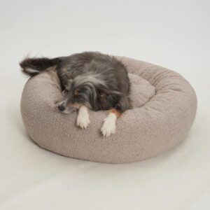 Dogs in the City Loop // Fluffy donut hundeseng (beige) - S/M